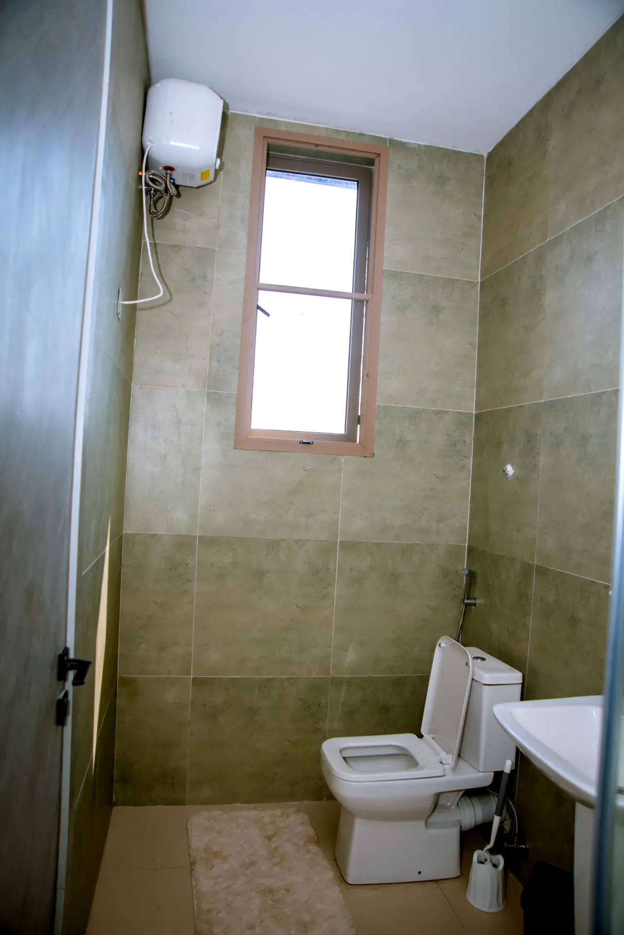 4 Bedroom Apartment