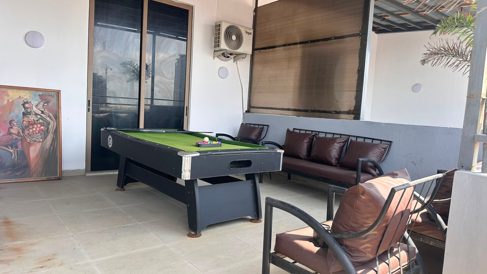 4 Bedroom Apartment