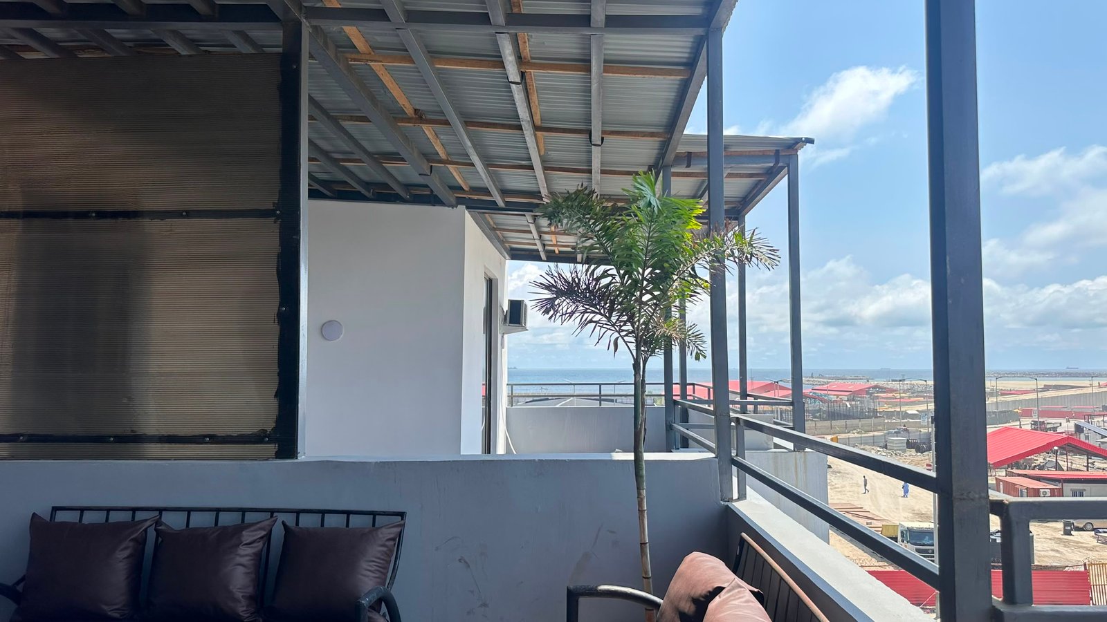 4 Bedroom Apartment