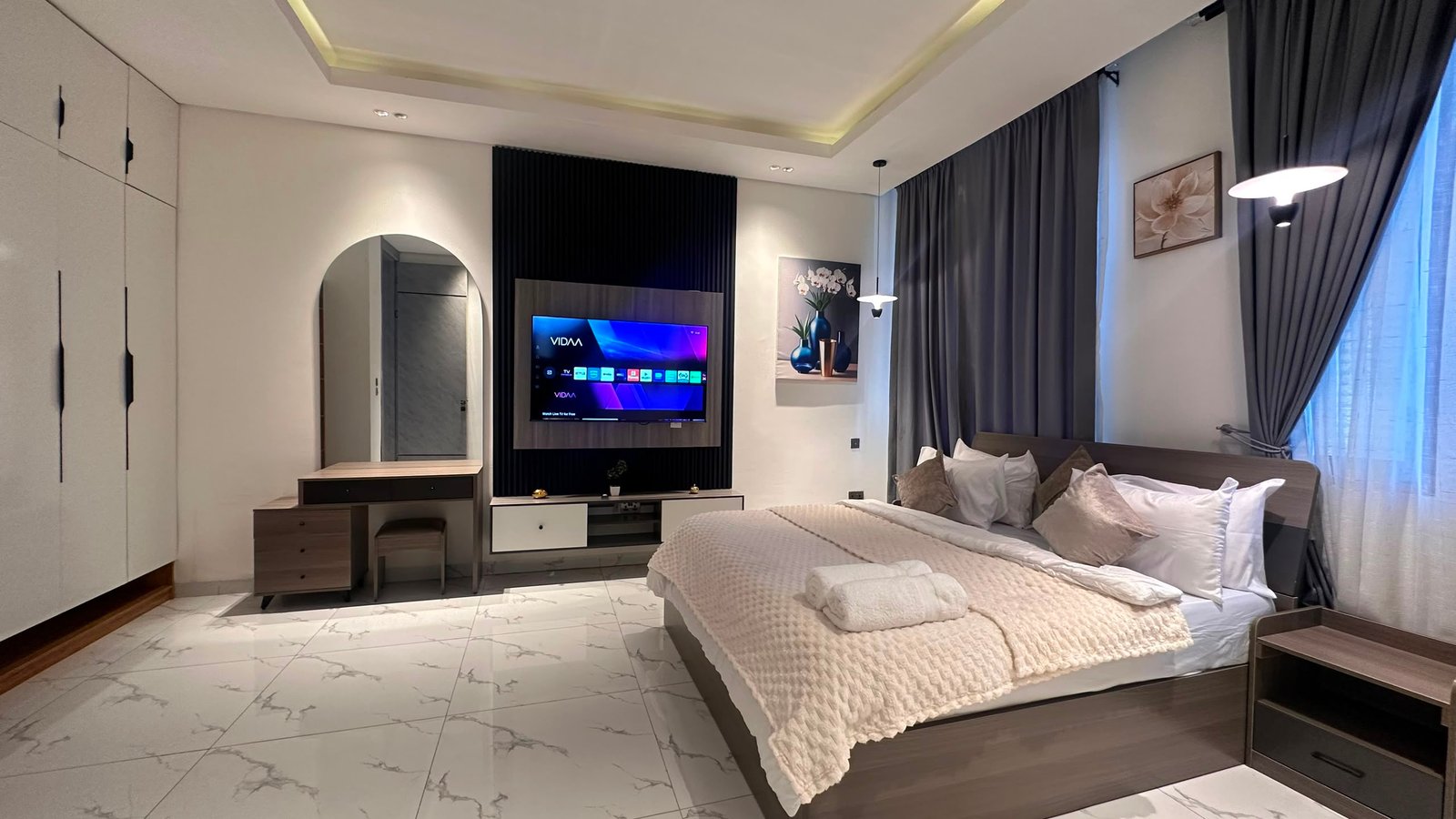 4 Bedroom Apartment